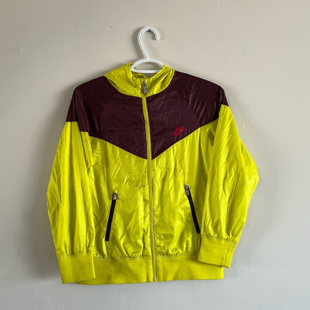 Nike Jacket Youth M